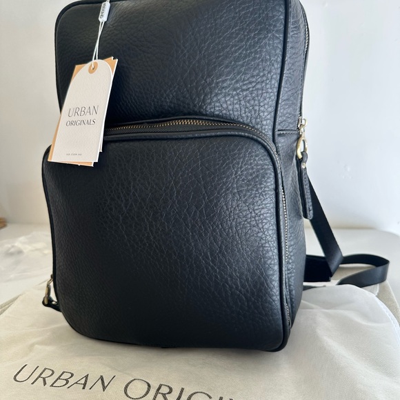 NWT Urban Originals Blackbird Faux Leather Black Backpack For Travel - Picture 6 of 14